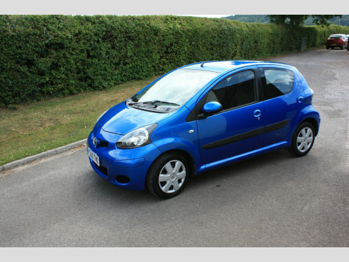 Toyota AYGO  BLUE VVT-I 5-Door