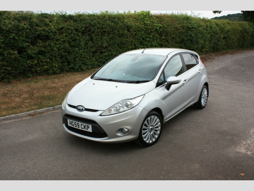 Ford Fiesta  TITANIUM TDCI 5-Door
