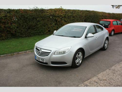 Vauxhall Insignia  2.0 CDTi Exclusiv Hatchback 5dr Diesel Auto Euro 5 (130 ps)