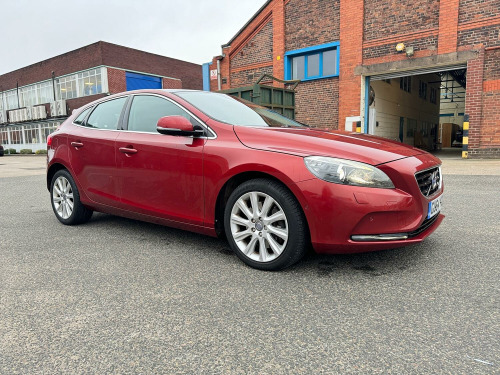 Volvo V40  2.0 D3 SE Lux Nav