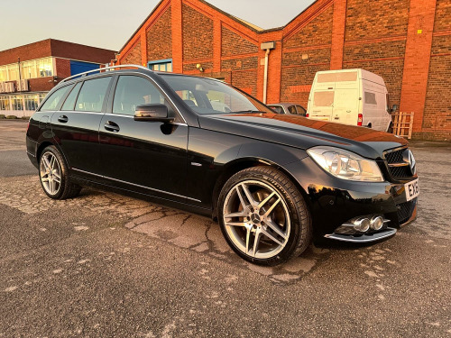 Mercedes-Benz C-Class C350 3.0 C350 CDI V6 BlueEfficiency Elegance