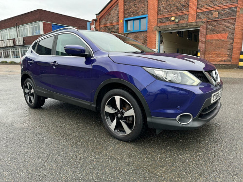 Nissan Qashqai  1.5 dCi N-Connecta