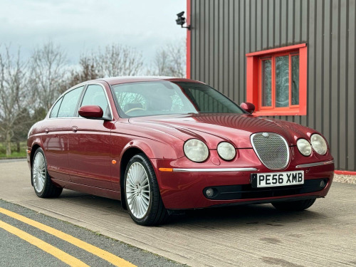 Jaguar S-TYPE  3.0 V6 SE