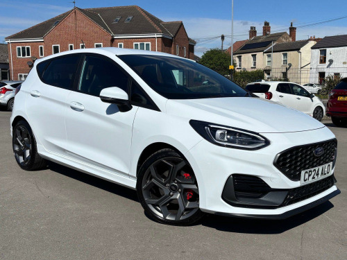 Ford Fiesta  1.5T EcoBoost ST-3 Euro 6 (s/s) 5dr