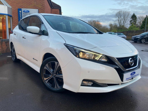 Nissan Leaf  40kWh N-Connecta Hatchback 5dr Electric Auto (150 ps)