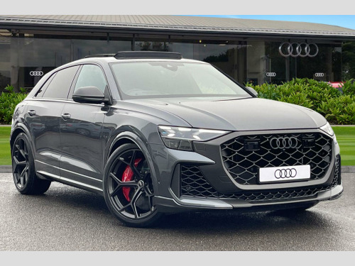 Audi RS Q8  