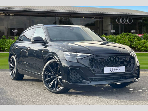 Audi Q8  