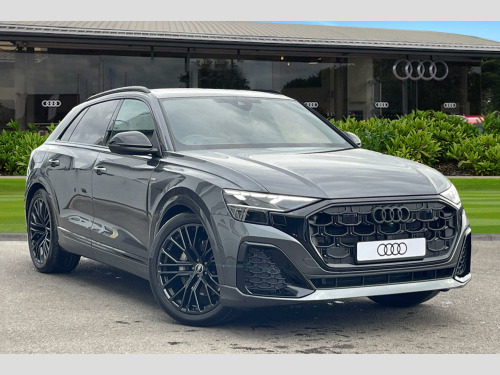 Audi Q8  