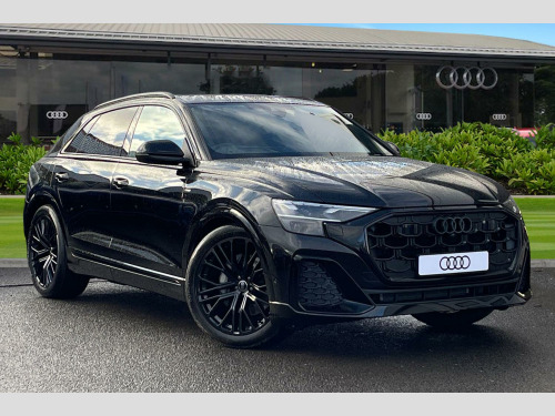 Audi Q8  