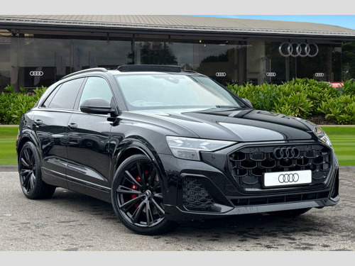 Audi Q8  