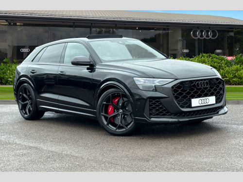 Audi RS Q8   