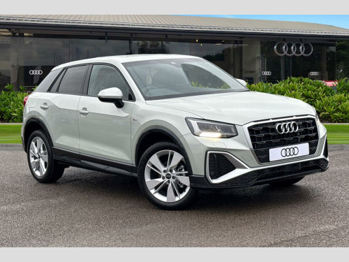 Audi Q2   