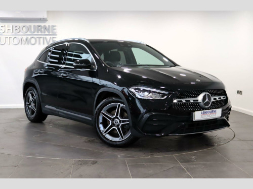 Mercedes-Benz GLA-Class GLA180 1.3 GLA180 AMG Line