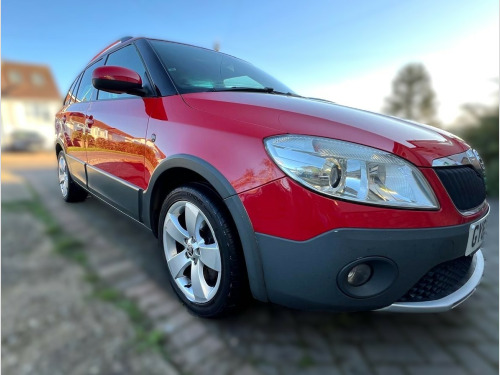 Skoda Fabia  1.6 TDI Scout Estate 5dr Diesel Manual Euro 5 (105 ps)