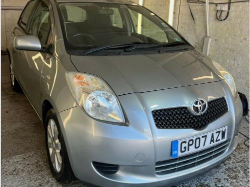 Toyota Yaris  1.4 D-4D Zinc Hatchback 5dr Diesel Multimode (119 g/km, 88 bhp)