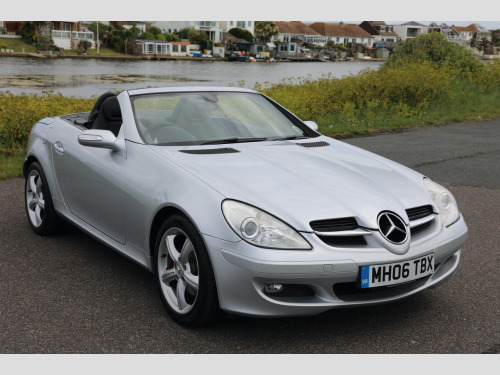 Mercedes-Benz SLK SLK280 3.0 SLK280 Convertible 2dr Petrol 7G-Tronic (222 g/km, 231 bhp)