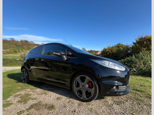 Ford Fiesta  1.6T EcoBoost ST-3 Hatchback 3dr Petrol Manual Euro 6 (182 ps)