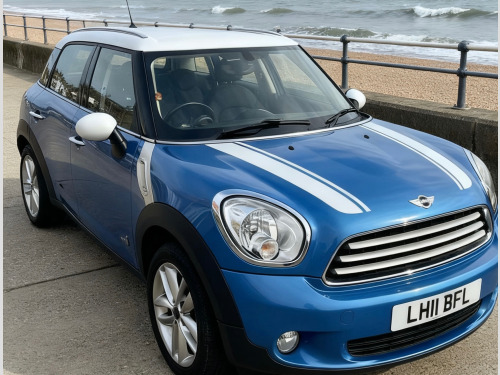 MINI Countryman  1.6 Cooper D SUV 5dr Diesel Manual ALL4 Euro 5 (s/s) (112 ps) 