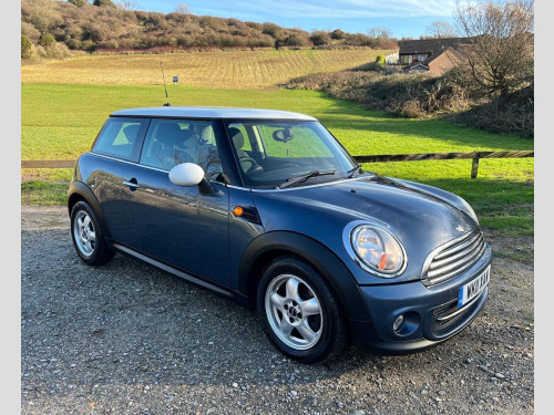 MINI Hatch  1.6 Cooper Hatchback 3dr Petrol Steptronic Euro 5 (122 ps) 