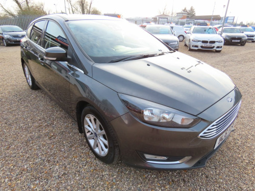 Ford Focus  1.5 TDCi 120 Titanium 5dr