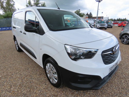Vauxhall Combo  2300 1.5 Turbo D 100ps L2 H1 Dynamic Van
