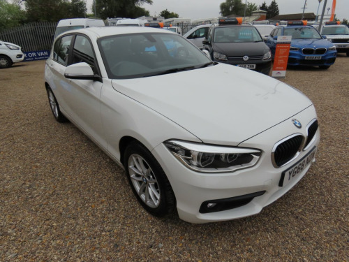 BMW 1 Series 118 118i [1.5] SE Business 5dr [Nv/Servotrn] Step Auto