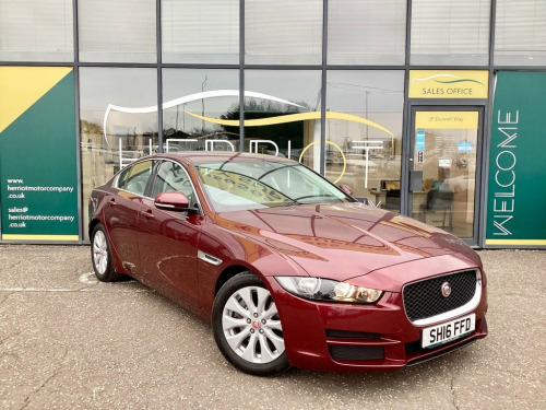 Jaguar XE  2.0d Prestige Saloon 4dr Diesel Auto Euro 6 (s/s) 