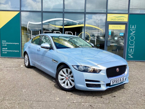 Jaguar XE  2.0d Prestige Saloon 4dr Diesel Auto Euro 6 (s/s) 