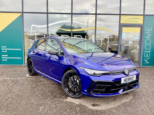 Volkswagen Golf  2.0 TSI R Black Edition Hatchback 5dr Petrol DSG 4