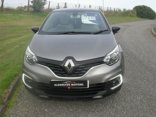 Renault Captur  0.9 TCe ENERGY Iconic SUV 5dr Petrol Manual Euro 6