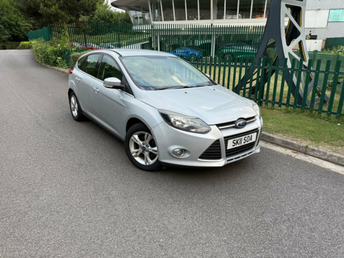 Ford Focus  1.6 Zetec Hatchback 5dr Petrol Manual Euro 5 (105 