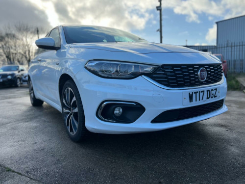 Fiat Tipo  1.4 Tipo Hatchback 1.4 95hp Lounge