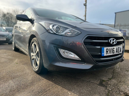 Hyundai i30  1.4 Blue Drive SE