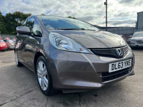 Honda Jazz  1.4 i-VTEC ES Plus