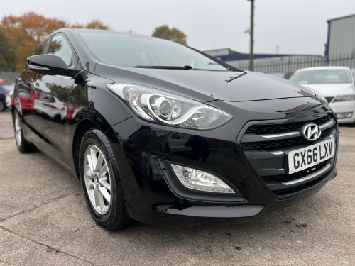 Hyundai i30  1.6 CRDi Blue Drive SE Nav