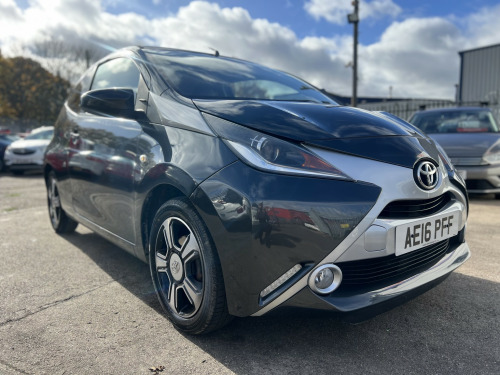 Toyota AYGO  1.0 VVT-i x-clusiv 2