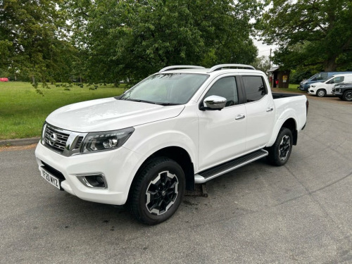 Nissan Navara  2.3 dCi Tekna Pickup Double Cab 4dr Diesel Auto 4W