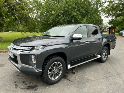 Mitsubishi L200  2.2 DI-D DC Barbarian Pickup Double Cab 4dr Diesel