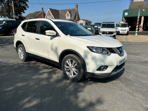 Nissan X-Trail  1.6 DIG-T Acenta SUV 5dr Petrol Manual Euro 6 (s/s