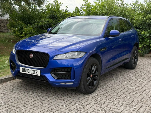 Jaguar F-PACE  2.0 D180 R-Sport SUV 5dr Diesel Auto AWD Euro 6 (s