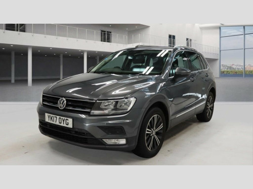 Volkswagen Tiguan  2.0 TDI BlueMotion Tech SE Navigation SUV 5dr Dies 