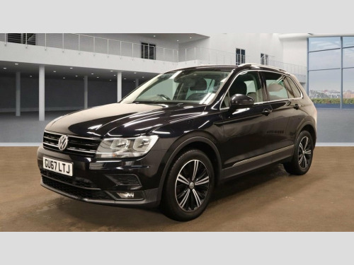 Volkswagen Tiguan  2.0 TDI SE Navigation SUV 5dr Diesel DSG Euro 6 (s 