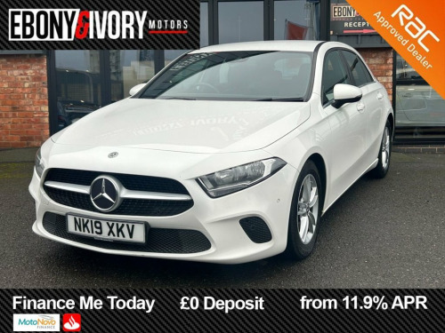 Mercedes-Benz A-Class A180 1.3 A180 SE (Executive) Hatchback 5dr Petrol Manua 
