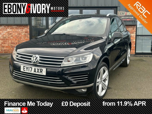 Volkswagen Touareg  3.0 TDI V6 BlueMotion Tech R-Line Plus SUV 5dr Die 