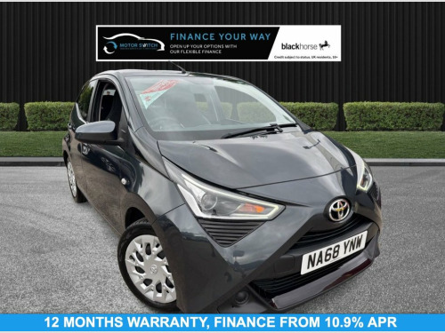 Toyota AYGO  1.0 VVT-i x-play Hatchback 5dr Petrol Manual Euro 