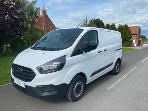 Ford Transit Custom  2.0 TDCi 105ps Low Roof Van