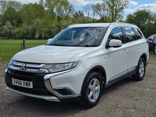 Mitsubishi Outlander  2.2 DI-D GX2