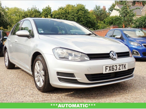 Volkswagen Golf  1.6 TDI BlueMotion Tech SE Hatchback 5dr Diesel DS