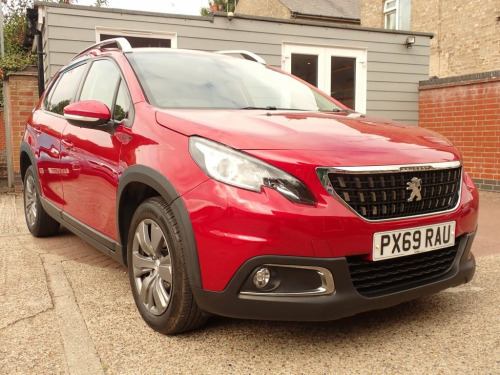 Peugeot 2008 Crossover  1.2 PureTech Signature SUV 5dr Petrol Manual Euro 