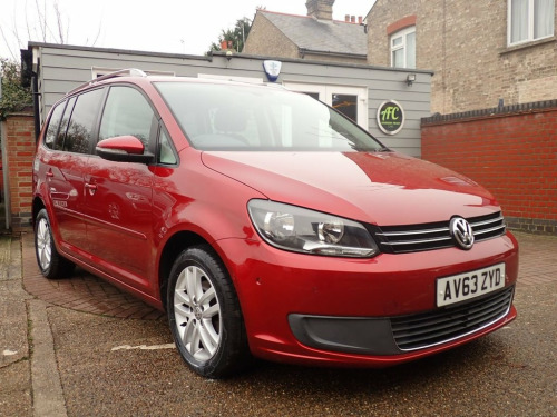 Volkswagen Touran  1.6 TDI BlueMotion Tech SE MPV 5dr Diesel DSG Euro 